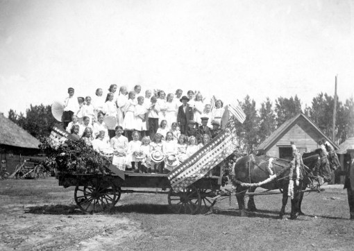 old image - parade wagon