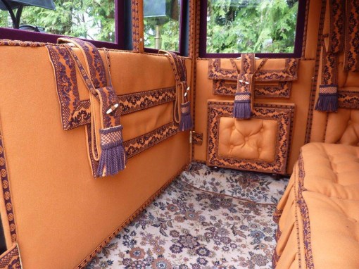 Travelling Chariot 11